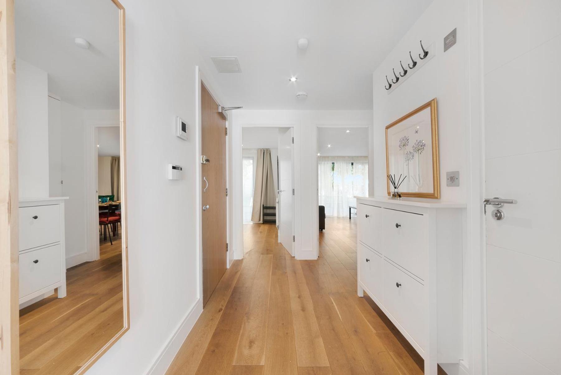 Hermitage Road Apartment By Morethanstays London Ngoại thất bức ảnh